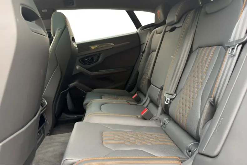 Lamborghini Urus din 2025 cu 8.800 km - oferta LAM247603 - foto 16