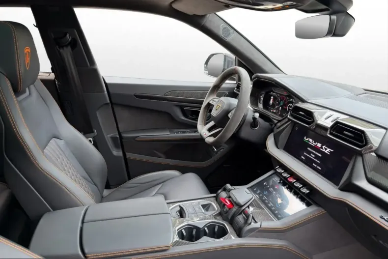 Lamborghini Urus din 2025 cu 8.800 km - oferta LAM247603 - foto 17