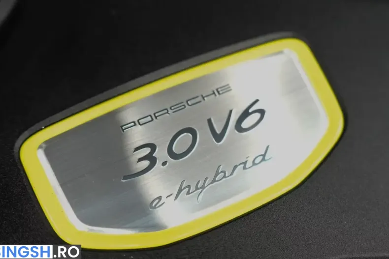 Porsche Cayenne din 2021 cu 69.952 km - oferta POR247604 - foto 8
