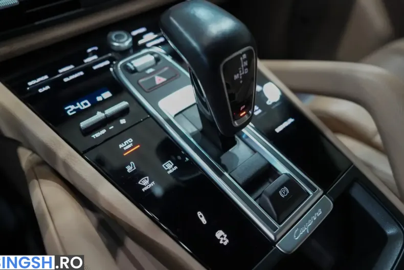 Porsche Cayenne din 2021 cu 69.952 km - oferta POR247604 - foto 10