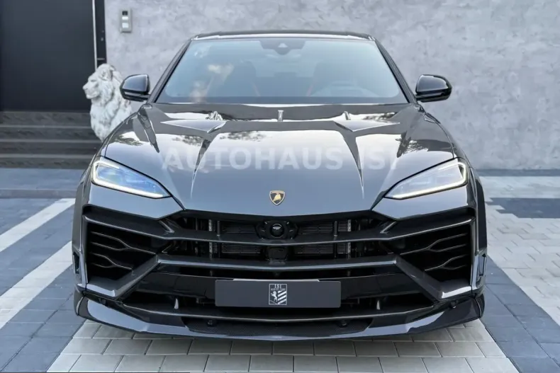 Lamborghini Urus din 2025 cu 2.860 km - oferta LAM247609 - foto 2