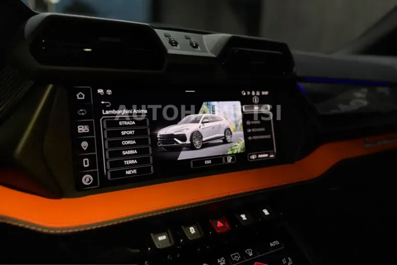 Lamborghini Urus din 2025 cu 2.860 km - oferta LAM247609 - foto 33