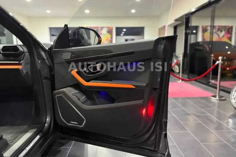Lamborghini Urus din 2025 cu 2.860 km - oferta LAM247609 - foto 45