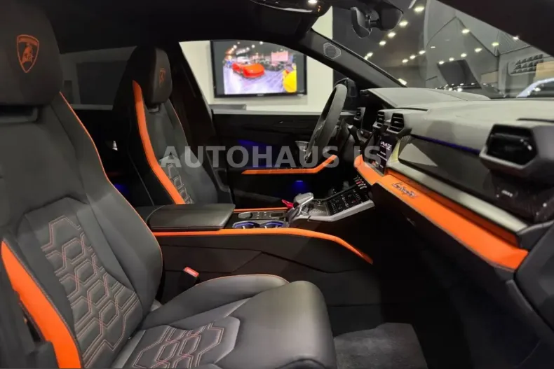 Lamborghini Urus din 2025 cu 2.860 km - oferta LAM247609 - foto 46