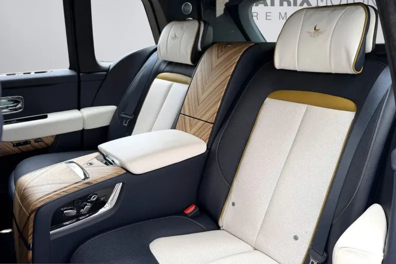 Rolls-Royce Cullinan din 2024 cu 12.100 km - oferta ROL247612 - foto 8