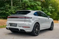 Porsche Cayenne din 2024 cu 49.789 km - oferta POR247613 - foto 6