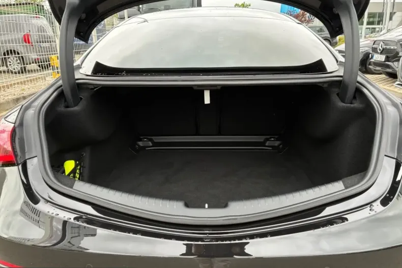 Mercedes-Benz CLE 220 (Clasa CLE) din 2024 cu 22.505 km - oferta MER247625 - foto 12