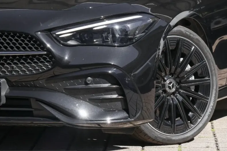 Mercedes-Benz CLE 450 (Clasa CLE) din 2025 cu 5.324 km - oferta MER247626 - foto 5