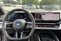 BMW 550 (Seria 5) din 2025 cu 39.083 km - oferta BMW247631 - foto 12
