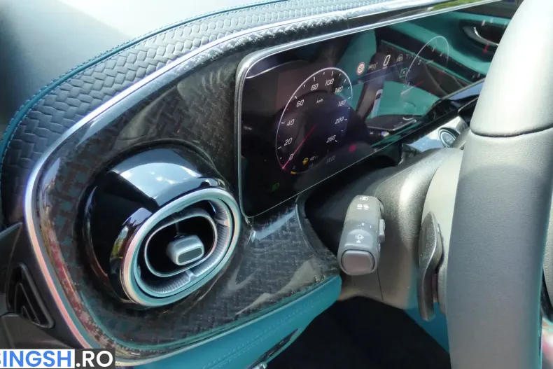 Mercedes-Benz V 300 (Clasa V) din 2025 cu 85 km - oferta MER247633 - foto 13