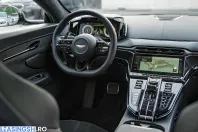 Aston Martin V8 Vantage din 2025 cu 2.400 km - oferta AST247643 - foto 7