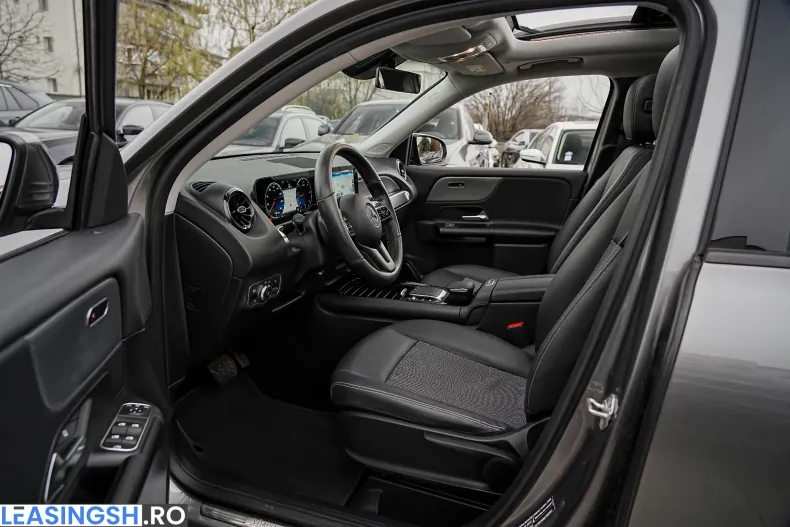 Mercedes-Benz GLB 180 (Clasa GLB) din 2021 cu 170.100 km - oferta MER247648 - foto 13