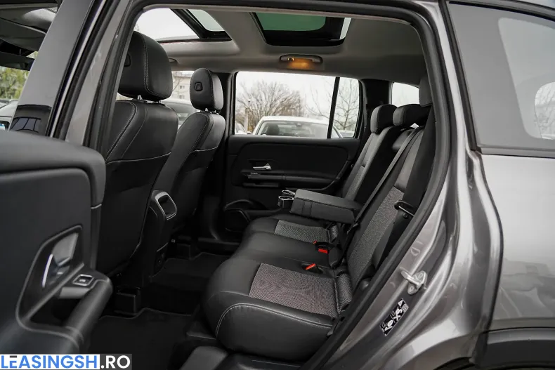 Mercedes-Benz GLB 180 (Clasa GLB) din 2021 cu 170.100 km - oferta MER247648 - foto 14