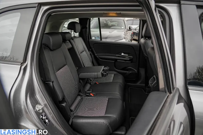 Mercedes-Benz GLB 180 (Clasa GLB) din 2021 cu 170.100 km - oferta MER247648 - foto 15