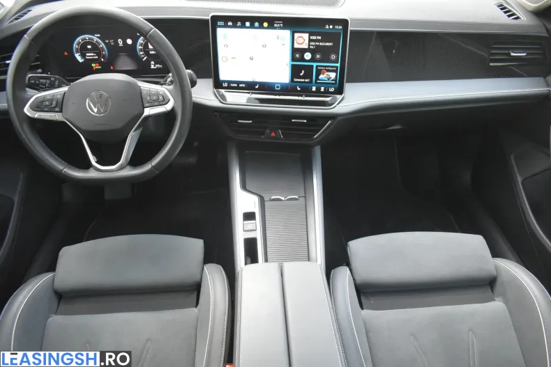 Volkswagen Passat din 2024 cu 30.098 km - oferta VOL247654 - foto 16