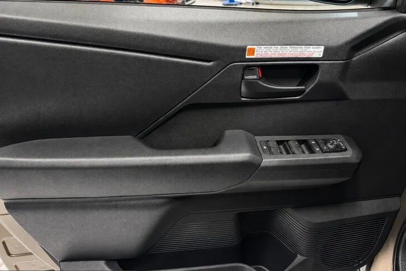 Toyota Hilux din 2026 cu 10 km - oferta TOY247659 - foto 16