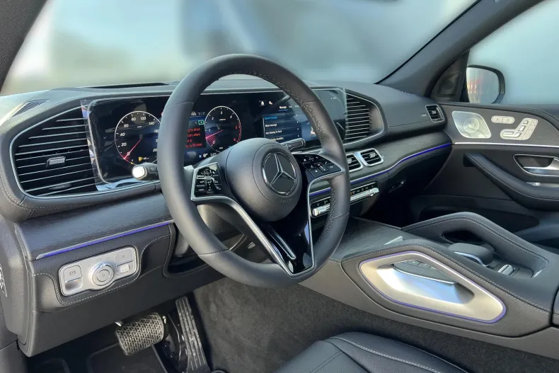 Mercedes-Benz GLE 450 (Clasa GLE) din 2025 cu 3.590 km - oferta MER247664 - foto 9