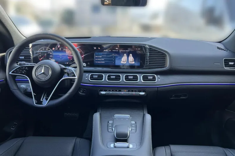 Mercedes-Benz GLE 450 (Clasa GLE) din 2025 cu 3.590 km - oferta MER247664 - foto 11