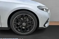 Mercedes-Benz CLA 200 (Clasa CLA) din 2025 cu 8.200 km - oferta MER247665 - foto 15