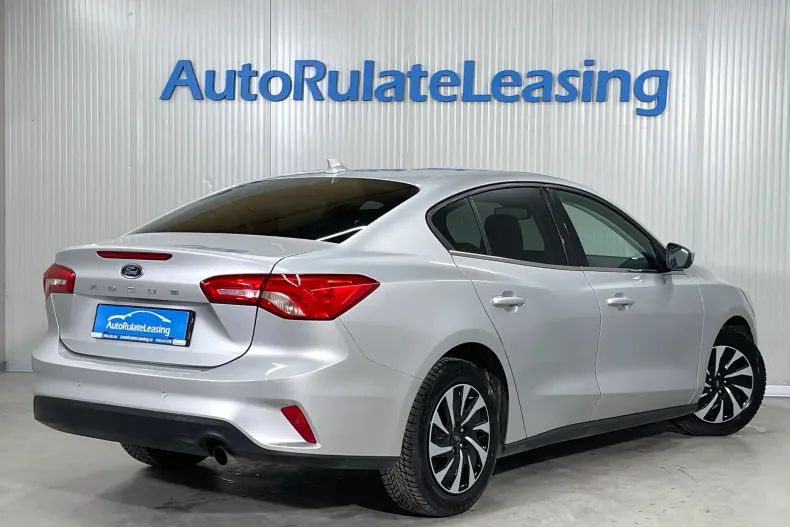 Ford Focus din 2023 cu 40.477 km - oferta FOR247667 - foto 3