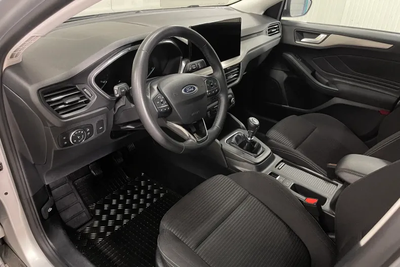 Ford Focus din 2023 cu 40.477 km - oferta FOR247667 - foto 5