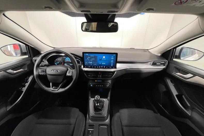 Ford Focus din 2023 cu 40.477 km - oferta FOR247667 - foto 7