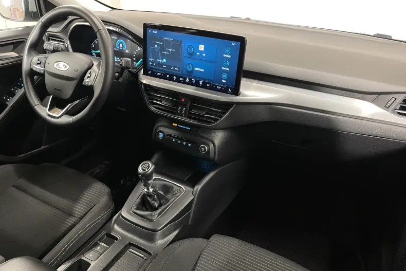 Ford Focus din 2023 cu 40.477 km - oferta FOR247667 - foto 8