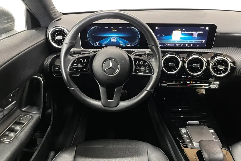 Mercedes-Benz CLA 200 (Clasa CLA) din 2020 cu 101.005 km - oferta MER247670 - foto 6