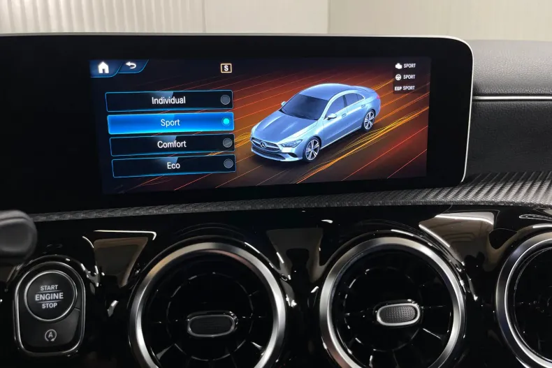 Mercedes-Benz CLA 200 (Clasa CLA) din 2020 cu 101.005 km - oferta MER247670 - foto 17