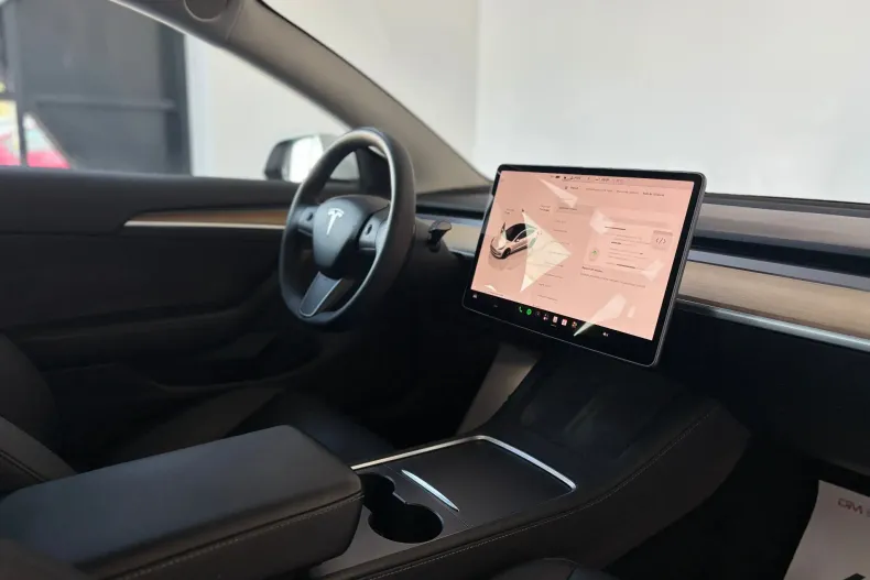 Tesla Model 3 din 2023 cu 98.000 km - oferta TES247671 - foto 6