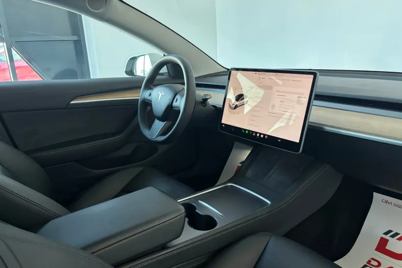 Tesla Model 3 din 2023 cu 98.000 km - oferta TES247671 - foto 10