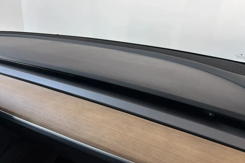 Tesla Model 3 din 2023 cu 98.000 km - oferta TES247671 - foto 17