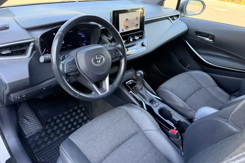 Toyota Corolla din 2022 cu 139.258 km - oferta TOY247677 - foto 9