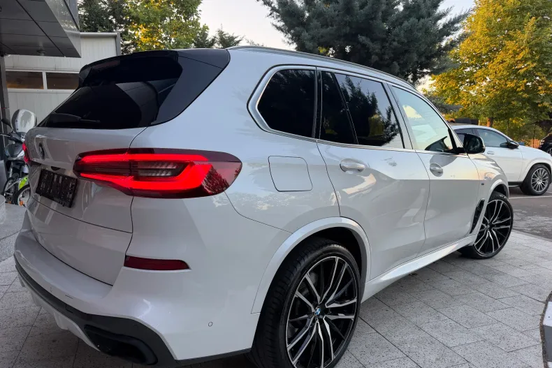 BMW X5 (Seria X) din 2021 cu 179.000 km - oferta BMW247685 - foto 4