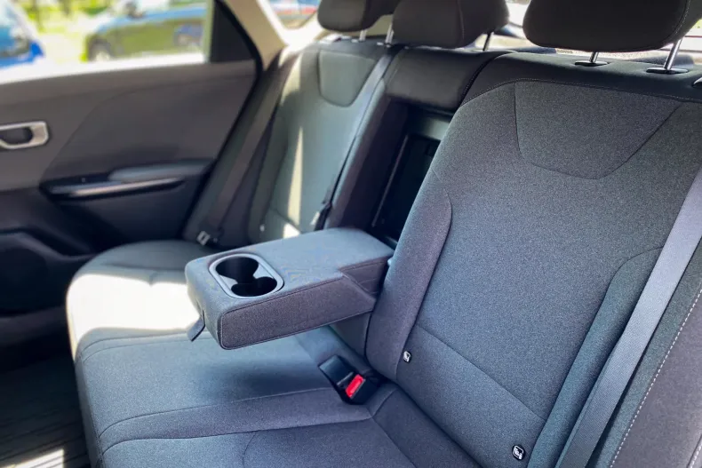 Kia K4 din 2025 cu 1.500 km - oferta KIA247686 - foto 14