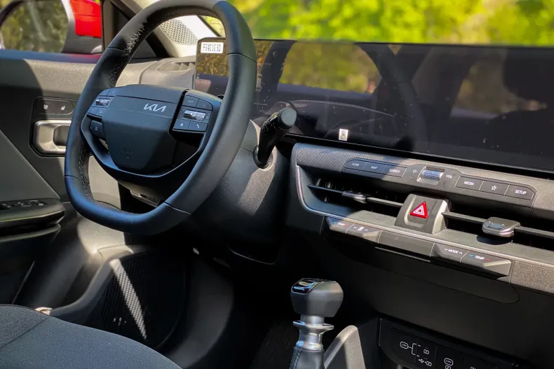 Kia K4 din 2025 cu 1.500 km - oferta KIA247686 - foto 15