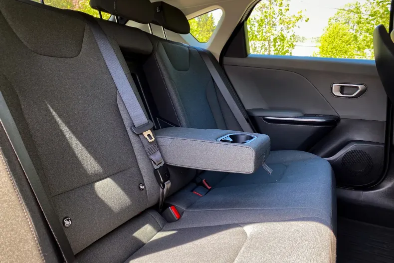 Kia K4 din 2025 cu 1.500 km - oferta KIA247686 - foto 16