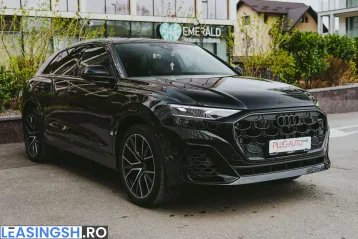 Audi SQ8 din 2024 - oferta AUD247687