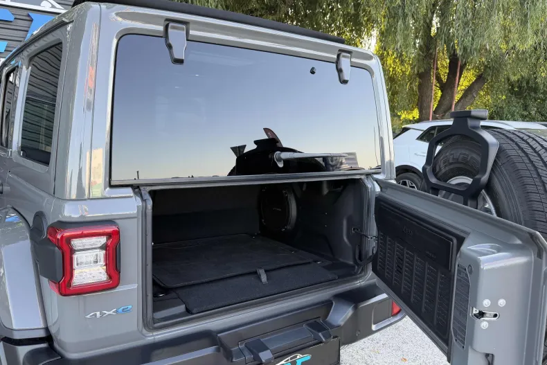 Jeep Wrangler din 2022 cu 90.000 km - oferta JEE247697 - foto 24
