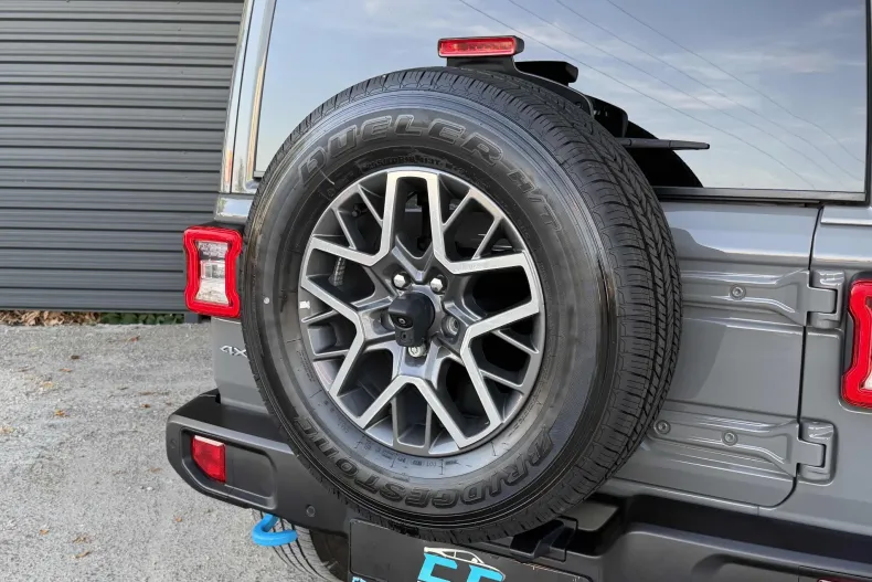 Jeep Wrangler din 2022 cu 90.000 km - oferta JEE247697 - foto 31