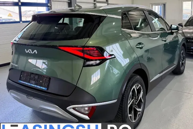 Kia Sportage din 2023 cu 166 km - oferta KIA247698 - foto 3