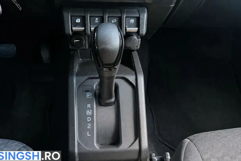 Suzuki Jimny din 2025 cu 3.167 km - oferta SUZ247701 - foto 24