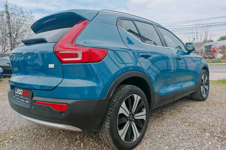 Volvo XC40 din 2023 cu 129.903 km - oferta VOL247706 - foto 3
