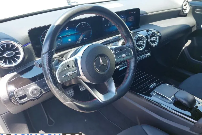 Mercedes-Benz A 250 (Clasa A) din 2020 cu 63.272 km - oferta MER247709 - foto 10