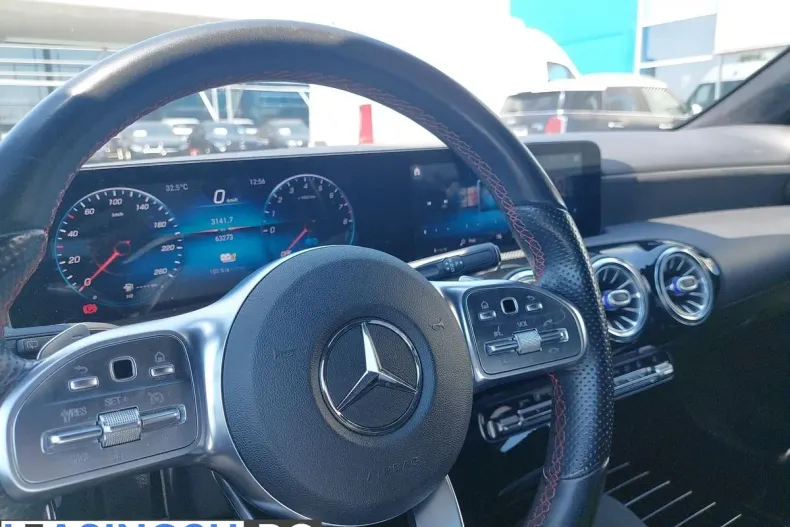Mercedes-Benz A 250 (Clasa A) din 2020 cu 63.272 km - oferta MER247709 - foto 18