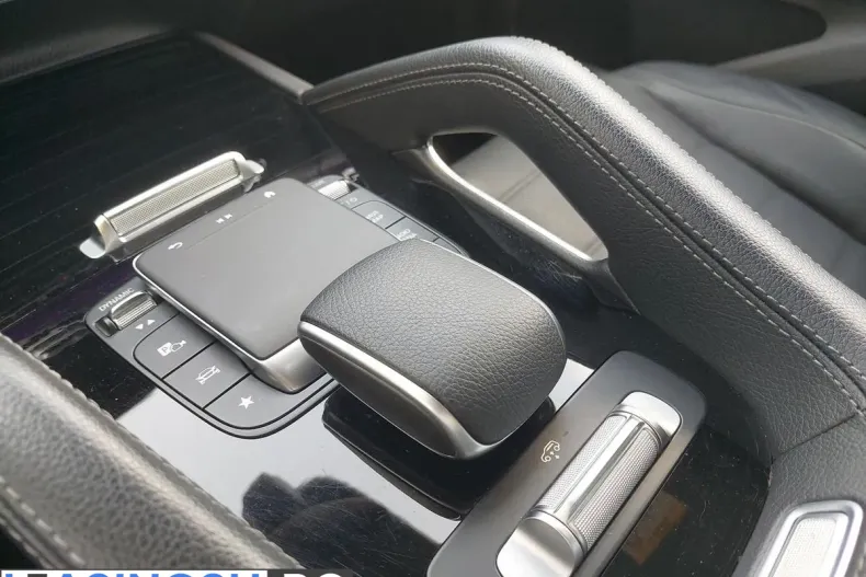 Mercedes-Benz GLE 450 (Clasa GLE) din 2023 cu 33.485 km - oferta MER247711 - foto 20