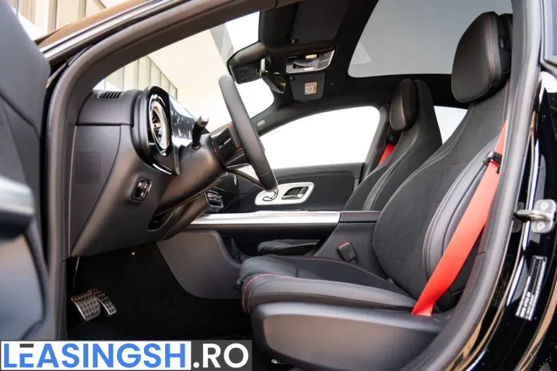 Mercedes-Benz CLA 200 (Clasa CLA) din 2025 cu 3.000 km - oferta MER247712 - foto 11