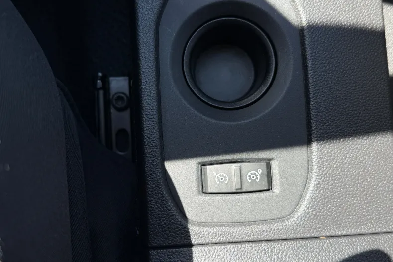 Dacia Duster din 2020 cu 30.514 km - oferta DAC247714 - foto 11