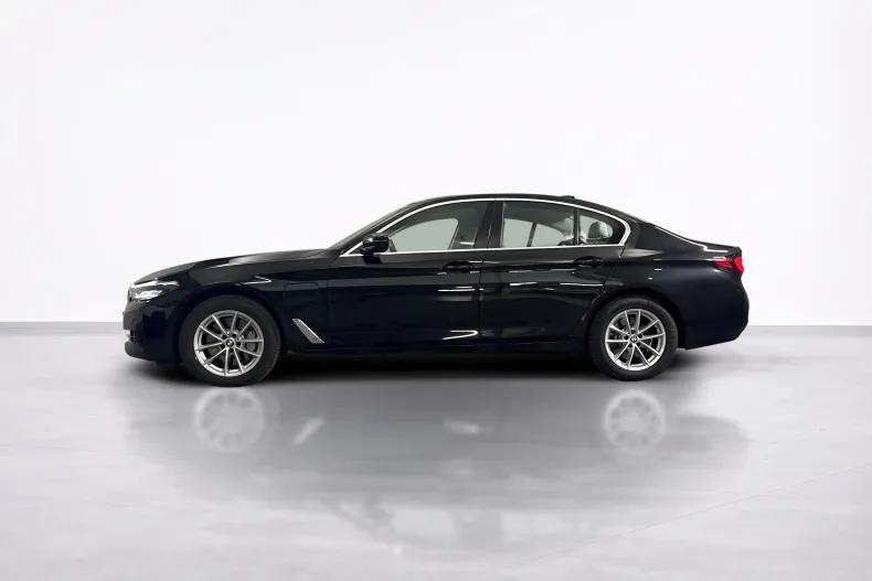 BMW 530 (Seria 5) din 2021 cu 64.917 km - oferta BMW247717 - foto 2