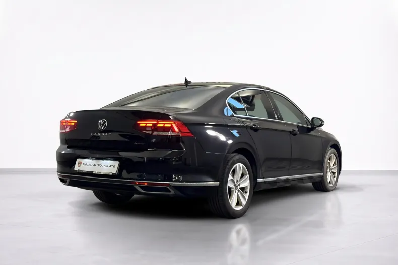 Volkswagen Passat din 2021 cu 75.409 km - oferta VOL247723 - foto 5